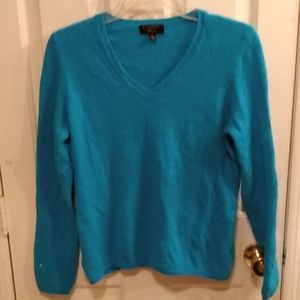 Long sleeve sweater